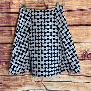 MaxMara Black & White Abstract Print Pleated Skirt